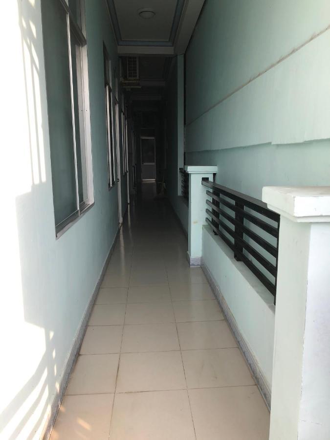 Khach San Phu Phuong Hotel Nha Trang Exterior photo